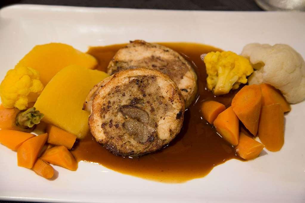 Brit Hotel Le Lion D'Or 希农 设施 照片