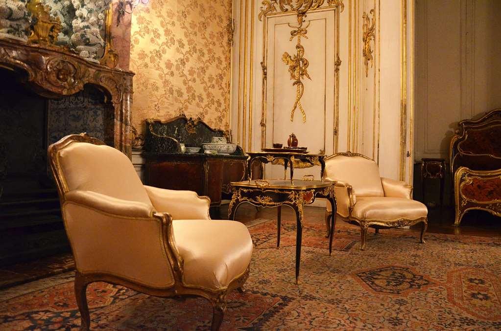 Brit Hotel Le Lion D'Or 希农 客房 照片