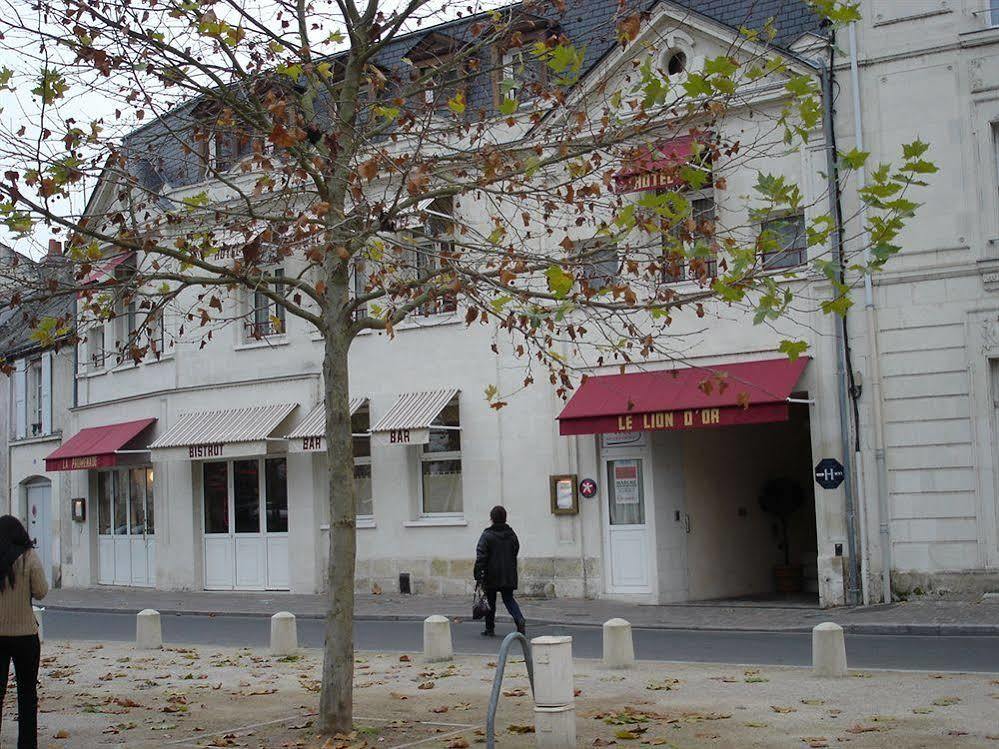 Brit Hotel Le Lion D'Or 希农 外观 照片
